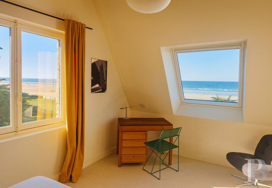 A villa overlooking Omaha Beach in Vierville-sur-Mer, in Calvados - photo  n°17